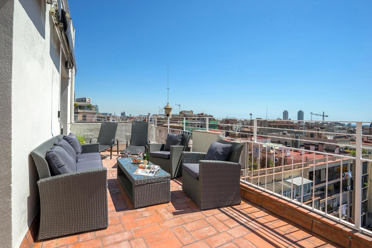 Friendly Rentals Gran Via Barcelona Exterior photo