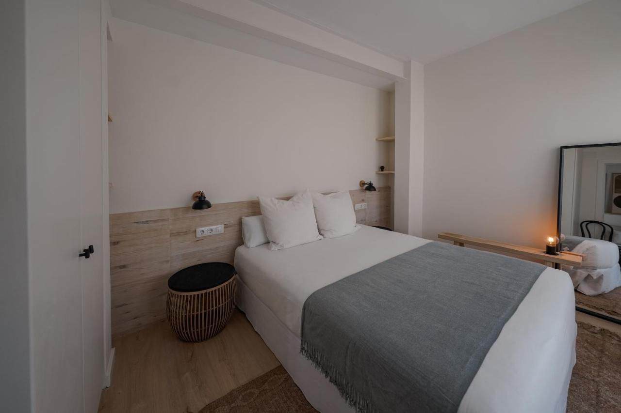 Friendly Rentals Gran Via Barcelona Exterior photo